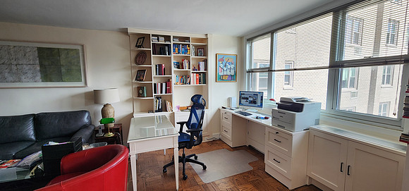 Custom built-in bookshelves and wall unit at 77 7th Ave., Manhattan by OzanCraft NYC.