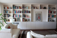 Custom built-in bookshelves and wall unit at nan, Manhattan by OzanCraft NYC.